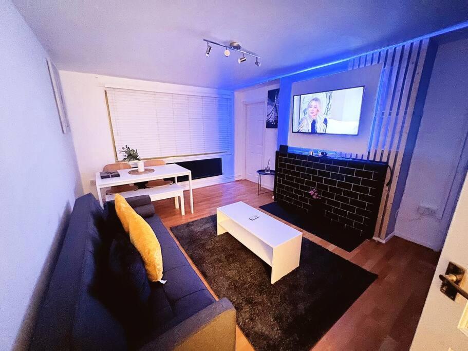 Cosy Croydon Apt Sleeps 5 Zewnętrze zdjęcie
