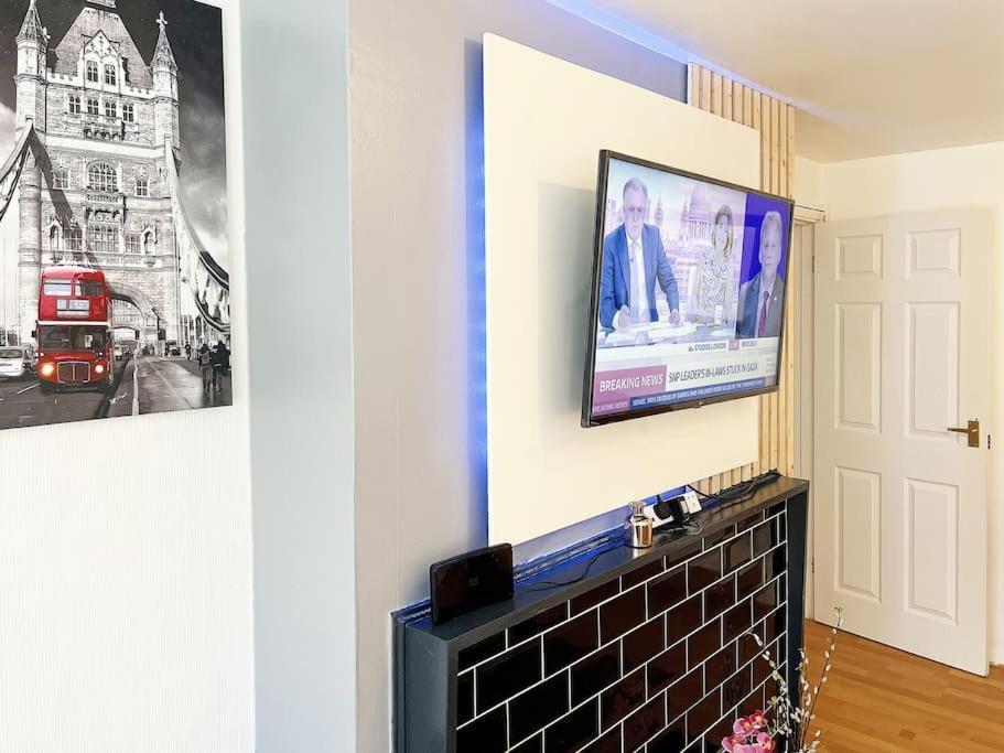Cosy Croydon Apt Sleeps 5 Zewnętrze zdjęcie